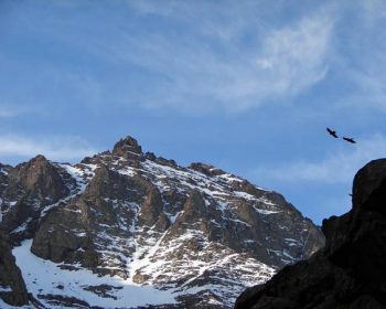 Der höchste Berg Nordafrikas, Djebel Toubkal, im Winter