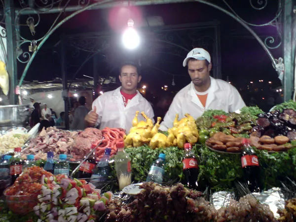 Sehenswürdigkeiten in Marrakesch: der Djemaa el Fna